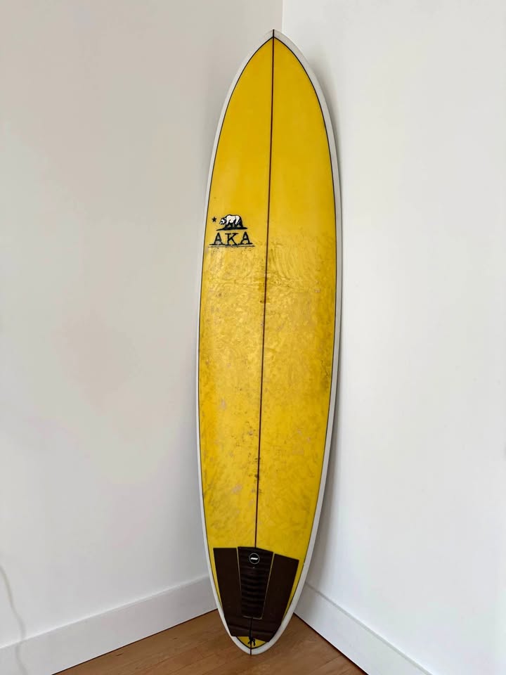 Midlength Surfboard